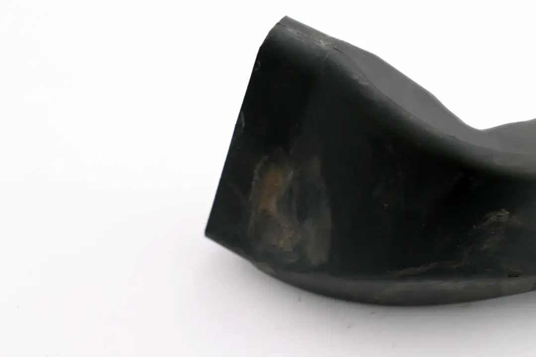 Kanał wlot powietrza rura przewód do BMW E81 E87 LCI o numerze 7797466 BMW E81 E87 LCI Kanał wlot powietrza rura przewód - SKU 7797466 - Numer Części 7797466