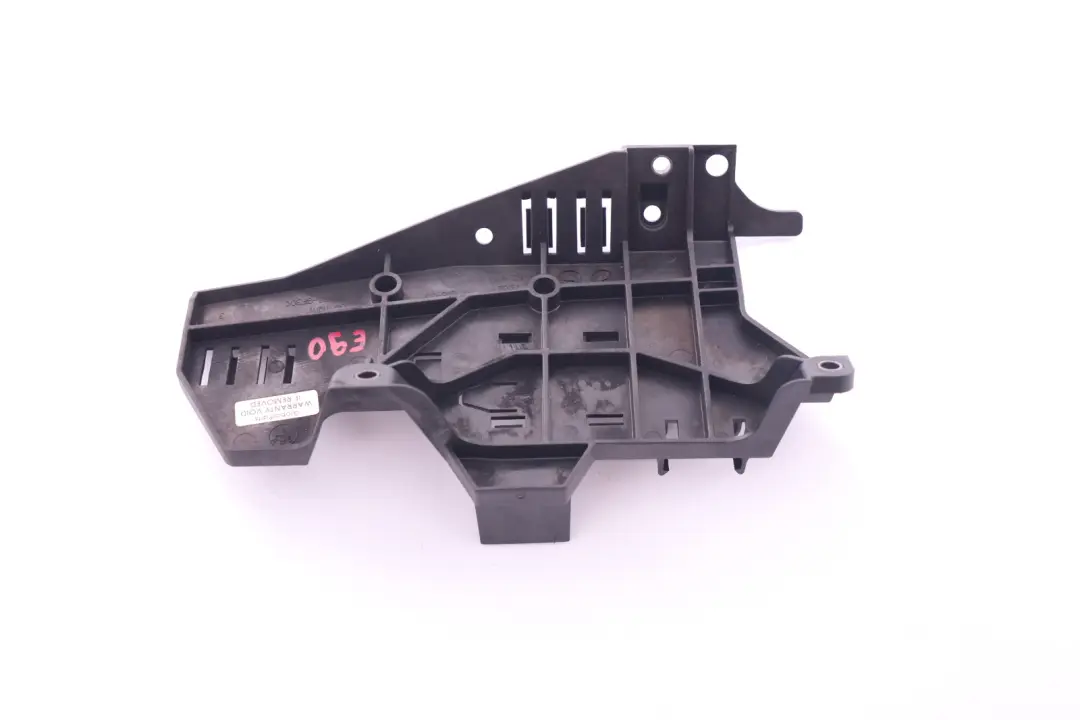 Supporto Sensore per BMW E60N E81 E87N E90 E91 E92 E93 con numero di parte 7797518 BMW E60N E81 E87N E90 E91 E92 E93 Supporto Sensore - SKU 7797518 - Numero di parte 7797518