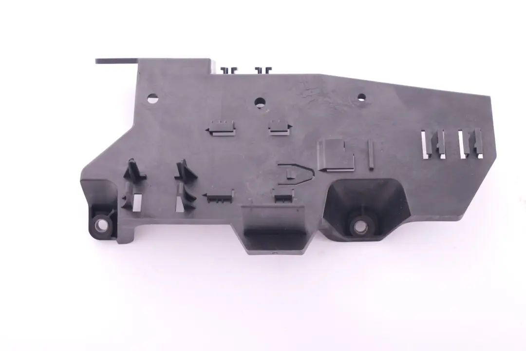 Bracket F.Sensor Engine Wiring to BMW 1 3 5 Series E60N E81 E87N E90 E91 E92 E93 with Part number 7797518 BMW 1 3 5 Series E60N E81 E87N E90 E91 E92 E93 Bracket F.Sensor Engine Wiring - SKU 7797518 - Part number 7797518