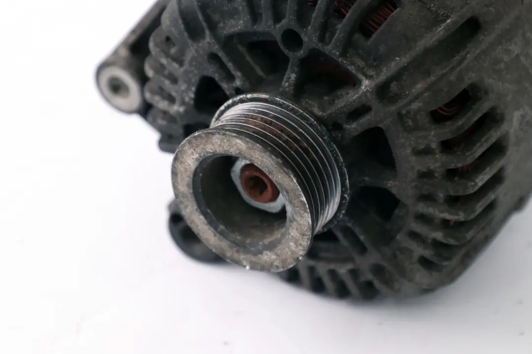 Alternador BMW X3 E46 X5 E53 E85 Diesel Generador 150A para con número de pieza 7797660 Alternador BMW X3 E46 X5 E53 E85 Diesel Generador 150A - SKU 7797660 - Número de pieza 7797660