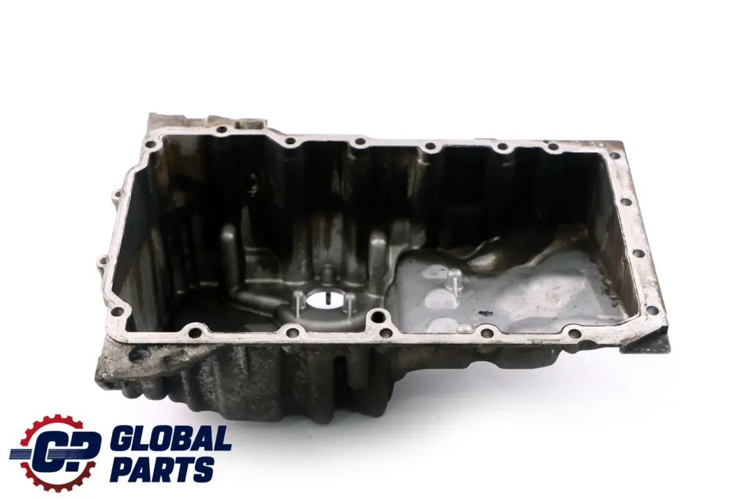 M47N2 Motor Motorölwanne Ölwanne für BMW E87 E90 E91 118d 120d 318d 320d mit Teilenummer 7798372 BMW E87 E90 E91 118d 120d 318d 320d M47N2 Motor Motorölwanne Ölwanne - SKU 7798372 - Teilenummer 7798372