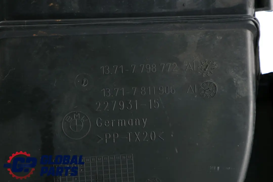 N47 Kierownica Wlot Powietrza do BMW E90 E91 Diesel o numerze 7798772 BMW E90 E91 Diesel N47 Kierownica Wlot Powietrza - SKU 7798772 - Numer Części 7798772