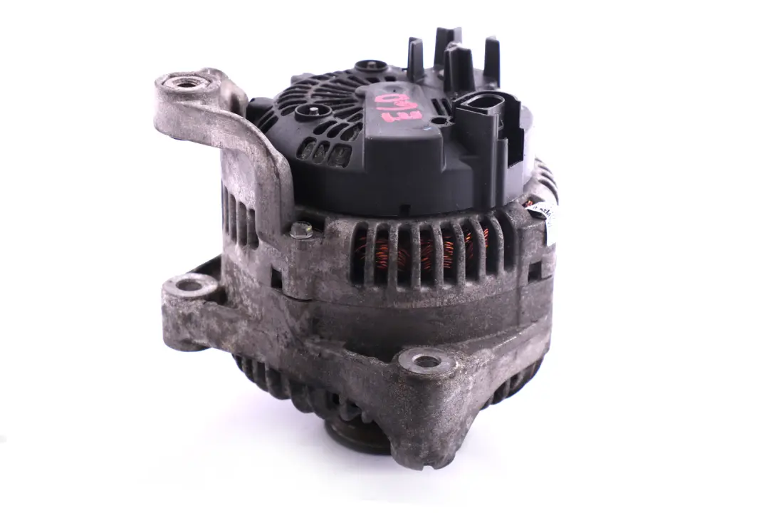 Alternator Generator VALEO 170A to BMW 3 5 7 er E90 E60 E61 E63 E64 E65 E83 LCI with Part number 7799204 BMW 3 5 7 er E90 E60 E61 E63 E64 E65 E83 LCI Alternator Generator VALEO 170A - SKU 7799204 - Part number 7799204