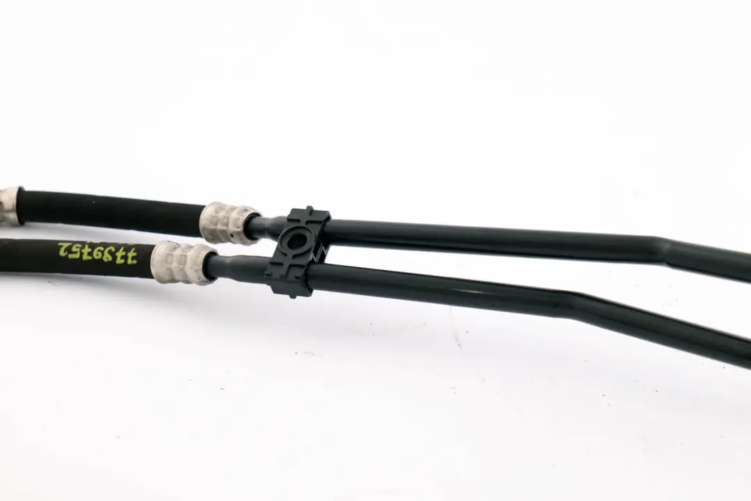 N47 Tubo Raffreddamento dell'olio Tubo Ingresso per BMW E60 E61 LCI 520d con numero di parte 7799752 BMW E60 E61 LCI 520d N47 Tubo Raffreddamento dell'olio Tubo Ingresso - SKU 7799752 - Numero di parte 7799752