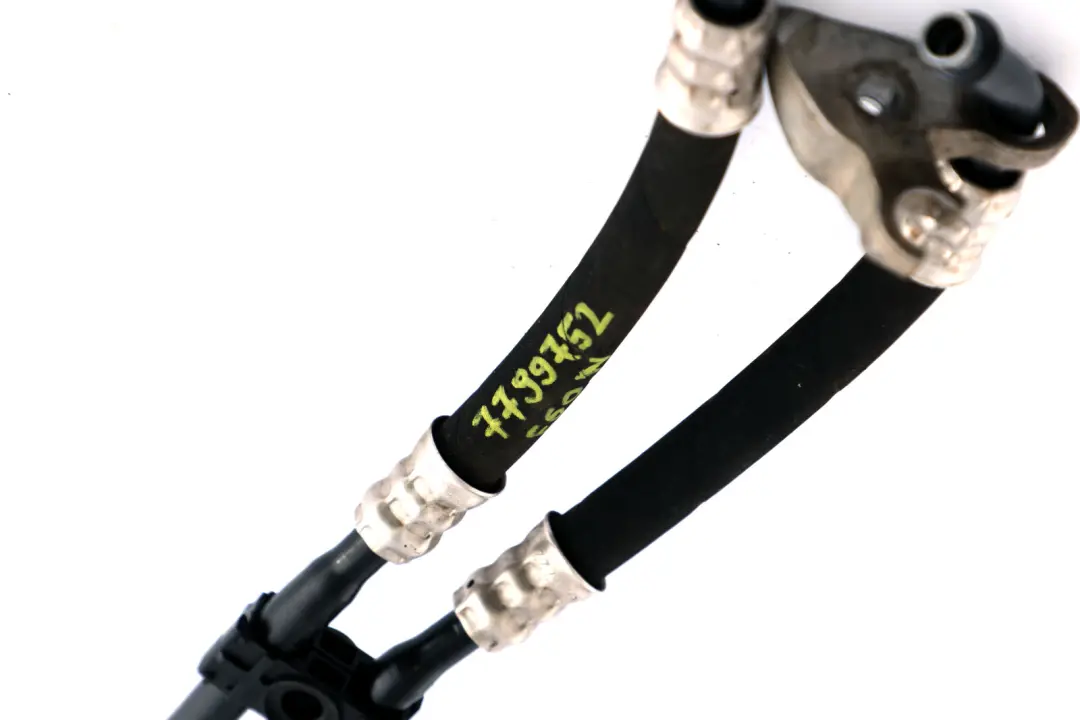 N47 Enfriador Aceite Tubo Manguera Entrada para BMW E60 E61 LCI 520d con número de pieza 7799752 BMW E60 E61 LCI 520d N47 Enfriador Aceite Tubo Manguera Entrada - SKU 7799752 - Número de pieza 7799752