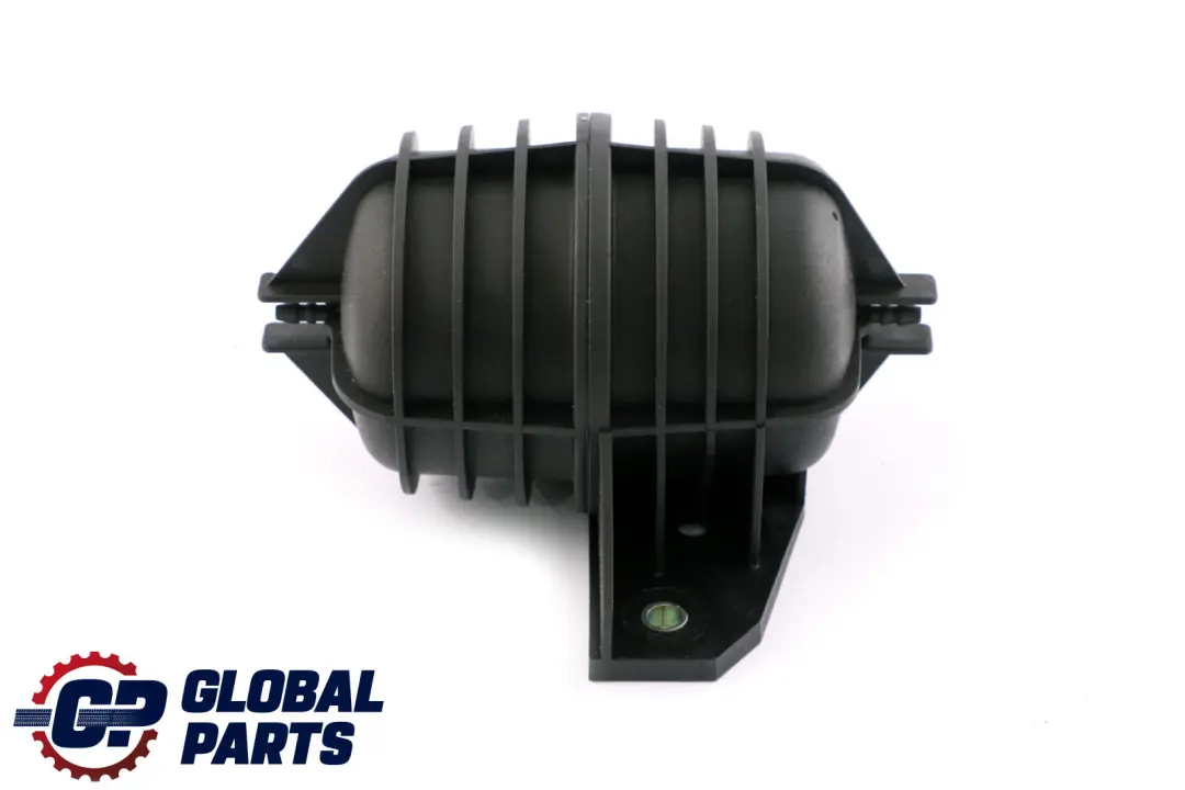 Serbatoio Pressione Vuoto per BMW E81 E88 E90 E91 con numero di parte 7799790 BMW E81 E88 E90 E91 Serbatoio Pressione Vuoto - SKU 7799790 - Numero di parte 7799790