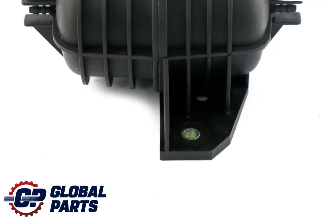 Serbatoio Pressione Vuoto per BMW E81 E88 E90 E91 con numero di parte 7799790 BMW E81 E88 E90 E91 Serbatoio Pressione Vuoto - SKU 7799790 - Numero di parte 7799790
