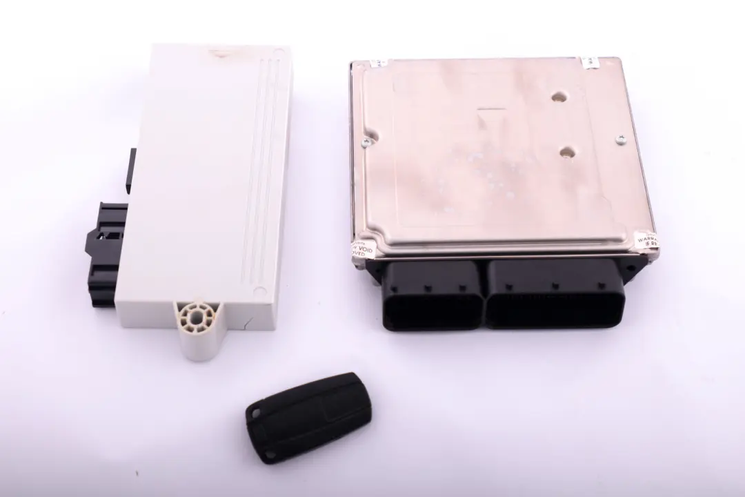 BMW 3 5 Series E60 E61 E90 330D 530d M57N2 Engine ECU KIT DDE CAS +Key - SKU 7799856-1 - Part number 7799856