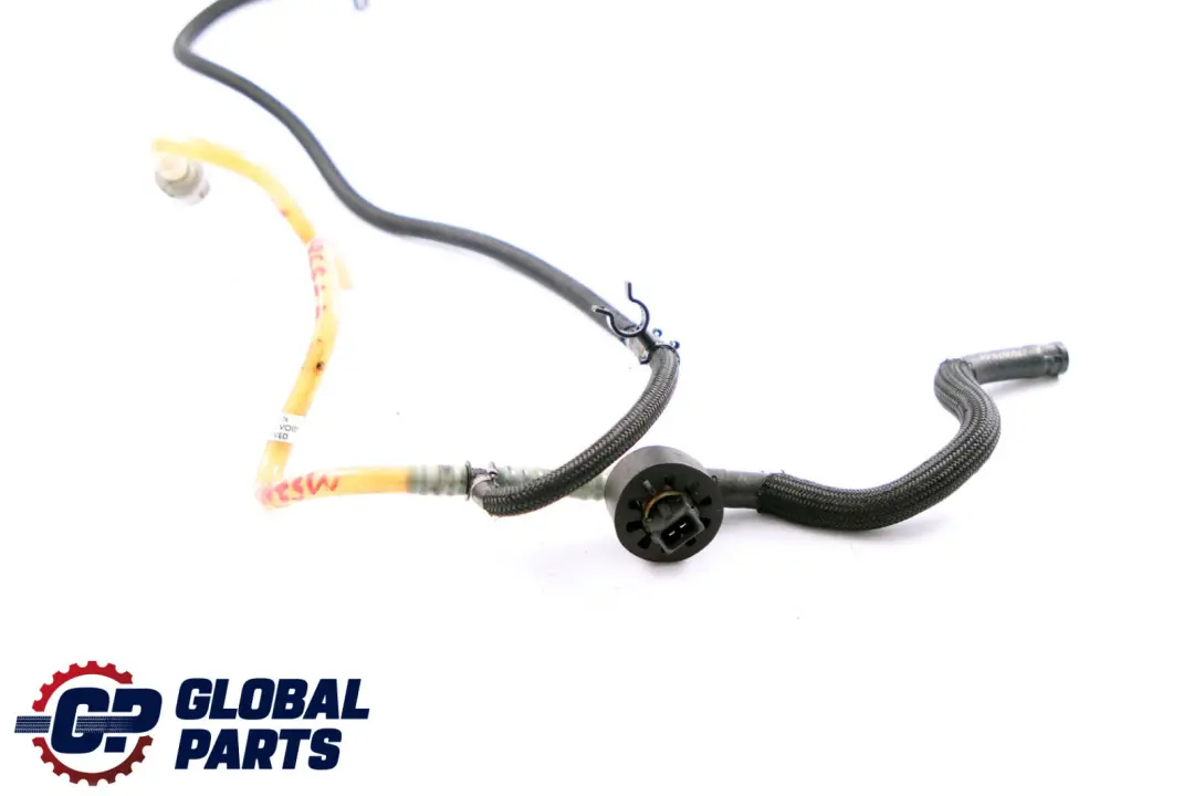 BMW E60 E65 E90 E91 M57N2 Tuyau d'alimentation en carburant débordement d'huile - SKU 7799869-1 - Numéro de pièce 7799869