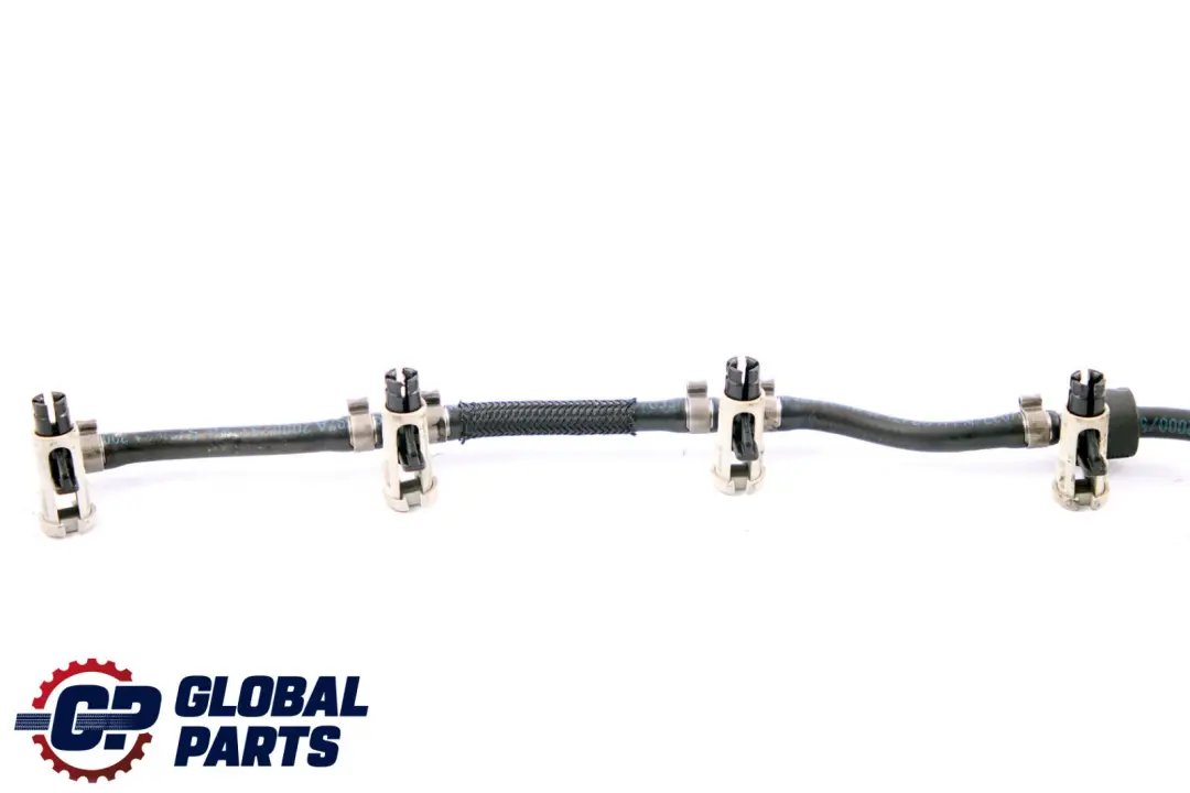 M57N2 Tubo Alimentación combustible desbordamiento aceite para BMW E60 E65 E90 E91 con número de pieza 7799869 BMW E60 E65 E90 E91 M57N2 Tubo Alimentación combustible desbordamiento aceite - SKU 7799869-1 - Número de pieza 7799869