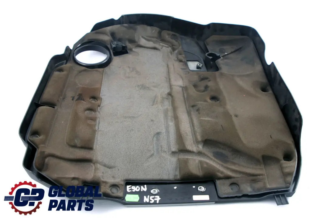Couverture acoustique du moteur diesel BMW E90 E91 E92 E93 LCI pour à propos du numéro de pièce 7800064 Couverture acoustique du moteur diesel BMW E90 E91 E92 E93 LCI - SKU 7800064 - Numéro de pièce 7800064