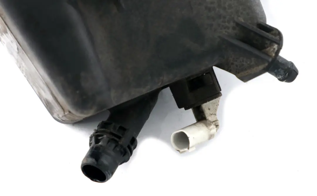 Cooling Water Expansion Tank Diesel to BMW E60 E61 E65 X3 E83 with Part number 7800292 BMW E60 E61 E65 X3 E83 Cooling Water Expansion Tank Diesel - SKU 7800292 - Part number 7800292