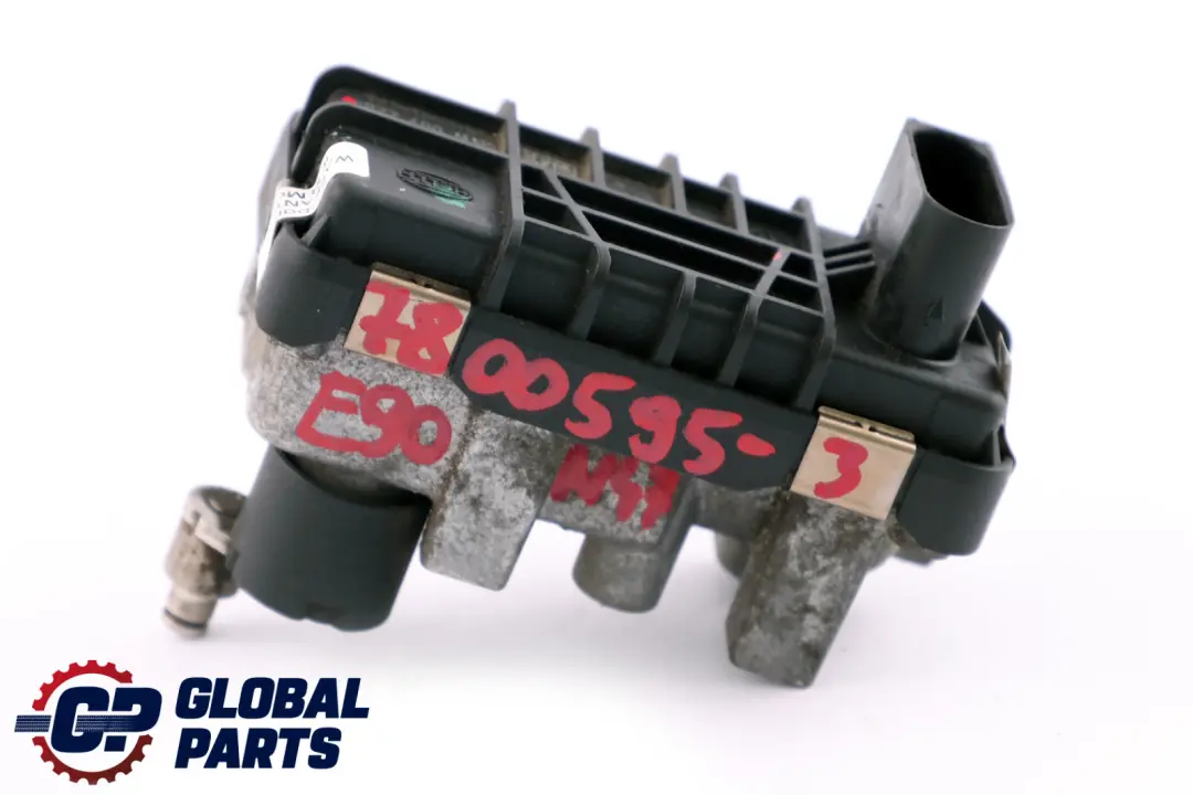 Turbosprężarka Sterownik Nastawnik do BMW E87 E90 LCI 118d 318d o numerze 7800595 BMW E87 E90 LCI 118d 318d Turbosprężarka Sterownik Nastawnik - SKU 7800595-3 - Numer Części 7800595