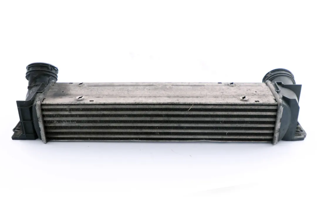 Charge Air Cooler Intercooler to BMW E90 E91 E92 325d 330d with Part number 7800680 BMW E90 E91 E92 325d 330d Charge Air Cooler Intercooler - SKU 7800680 - Part number 7800680