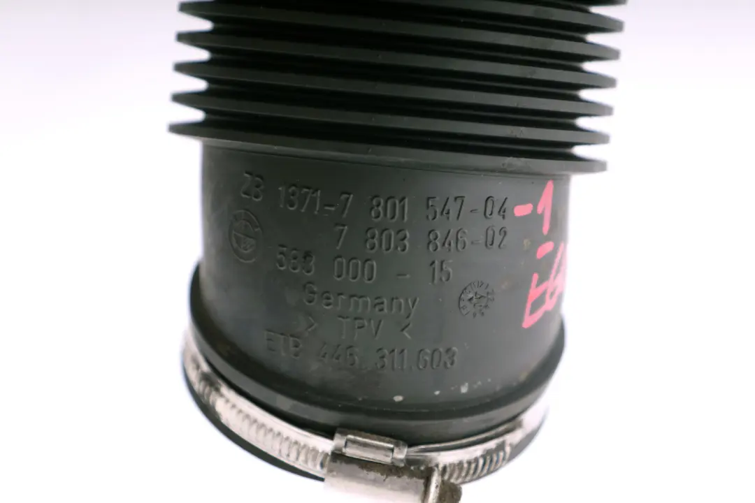 N47 Tuyau d'admission d'air filtre pour BMW E60 E61 LCI 520d Diesel à propos du numéro de pièce 7801547 BMW E60 E61 LCI 520d Diesel N47 Tuyau d'admission d'air filtre - SKU 7801547-1 - Numéro de pièce 7801547