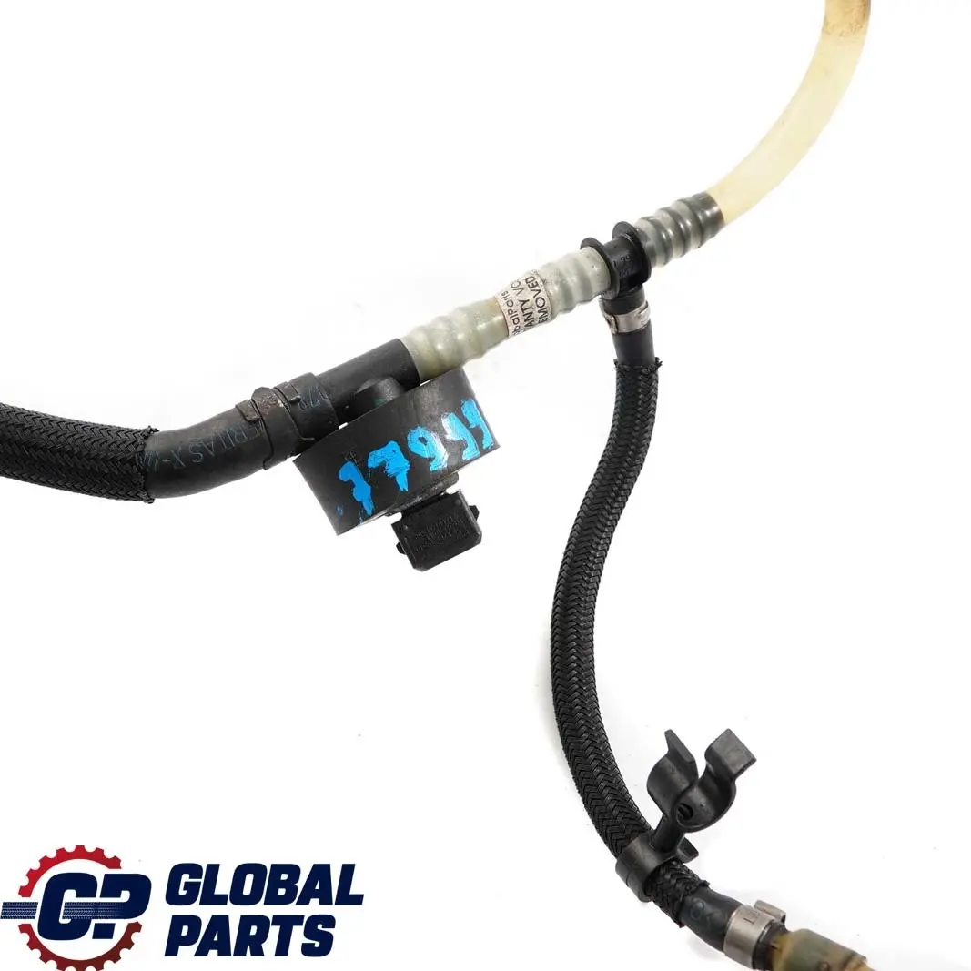BMW 7 Series E65 E66 M57N2 Fuel Feed Injectors Pipe Hose Overflow Line 7799974 - SKU 7801646 - Part number 7801646