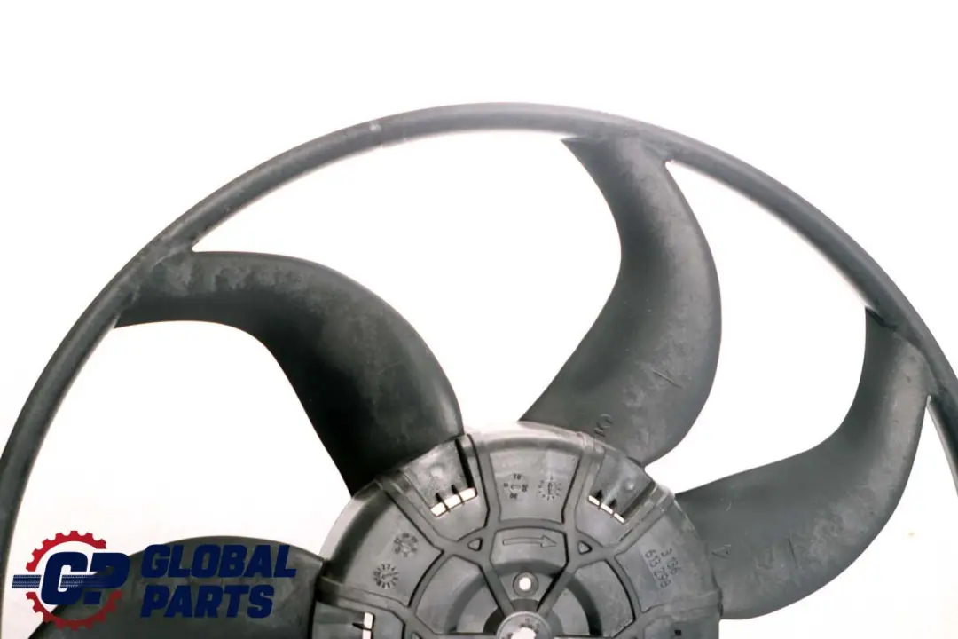 Refrigeracion Radiador Ventilador 600W para BMW 4 E87 E90 Motor Diesel con número de pieza 7801647 BMW 4 E87 E90 Motor Diesel Refrigeracion Radiador Ventilador 600W - SKU 7801647-4 - Número de pieza 7801647