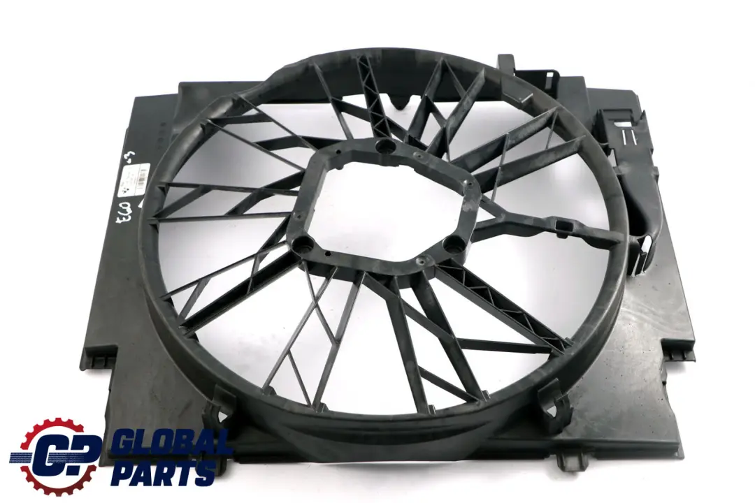 BMW 3 E60 E61 LCI Diesel Cubierta del Ventilador del Radiador 600W - SKU 7801657-3 - Número de pieza 7801657