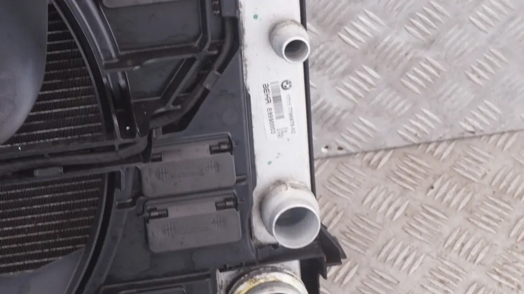 BMW 5 er E60 E61 Diesel Komplett Lüfterzarge Lüfter 600W - SKU 7801657 - Teilenummer 7801657