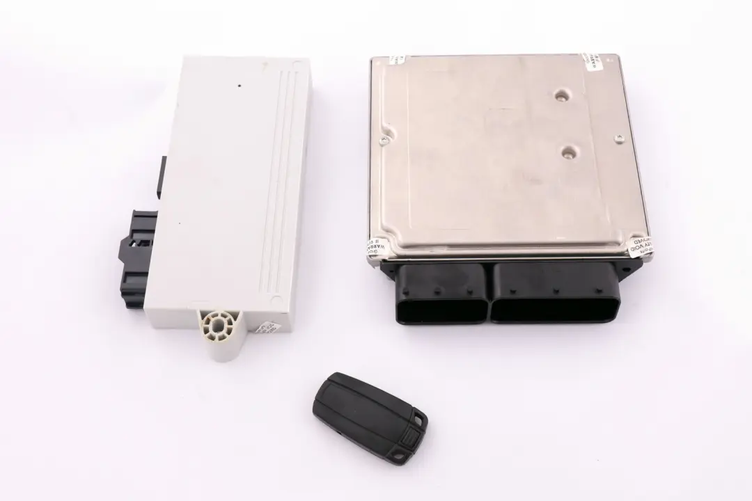 M47N2 Engine ECU Kit DDE CAS2 Key to BMW E87 E90 E91 118d 318d with Part number 7801710 BMW E87 E90 E91 118d 318d M47N2 Engine ECU Kit DDE CAS2 Key - SKU 7801710-1 - Part number 7801710