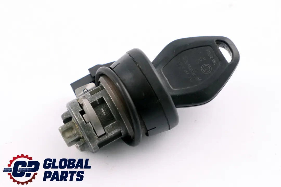 M47N2 CAS Komputer DME EWS do BMW X3 E83 2.0d o numerze 7801711 BMW X3 E83 2.0d M47N2 CAS Komputer DME EWS - SKU 7801711-5 - Numer Części 7801711