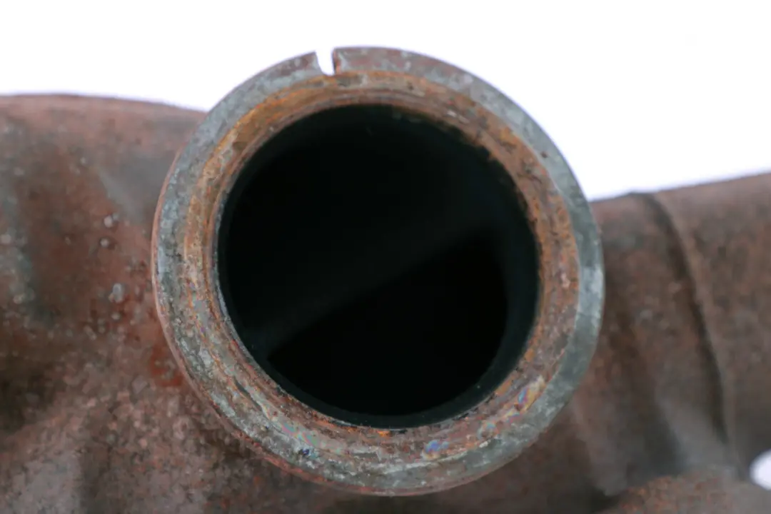 M57N2 330d 530d Diesel Collettore di Scarico per BMW E90 E91 E60 E61 con numero di parte 7796886 BMW E90 E91 E60 E61 M57N2 330d 530d Diesel Collettore di Scarico - SKU 7801714 - Numero di parte 7796886