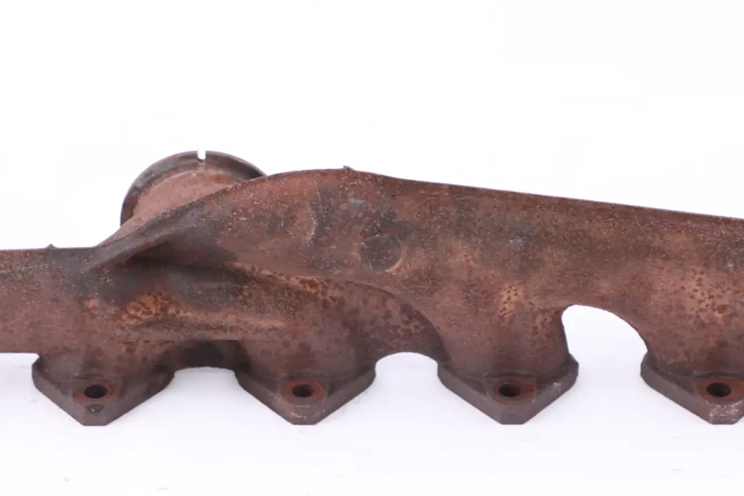 M57N2 330d 530d Diesel Coude pour echappement pour BMW E90 E91 E60 E61 à propos du numéro de pièce 7796886 BMW E90 E91 E60 E61 M57N2 330d 530d Diesel Coude pour echappement - SKU 7801714 - Numéro de pièce 7796886