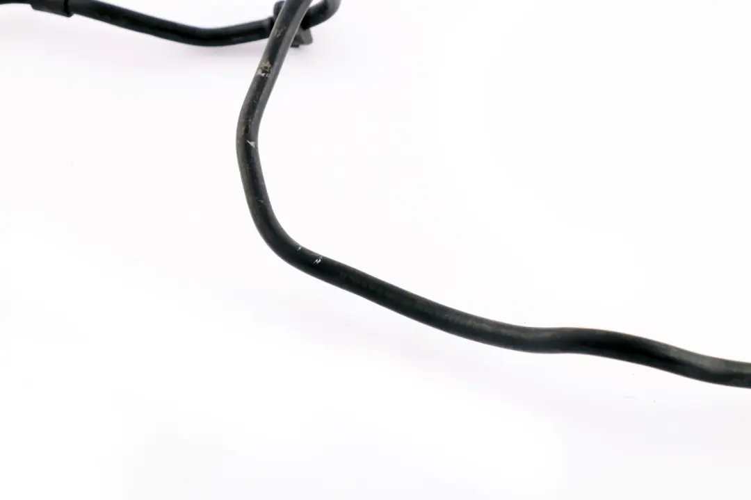 N47 Brake Servo Vacuum Valve Pipe to BMW 5 Series E60 E61N LCI 520d with Part number 7802207 BMW 5 Series E60 E61N LCI 520d N47 Brake Servo Vacuum Valve Pipe - SKU 7802207 - Part number 7802207