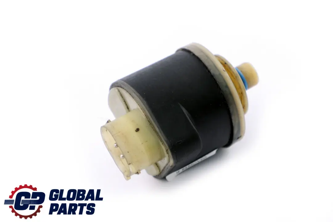 BMW 3 Series E90 E90N E91 E91N E92 E92N E93 Fuel Strainer Heating 3 PIN - SKU 7802242 - Part number 7802242
