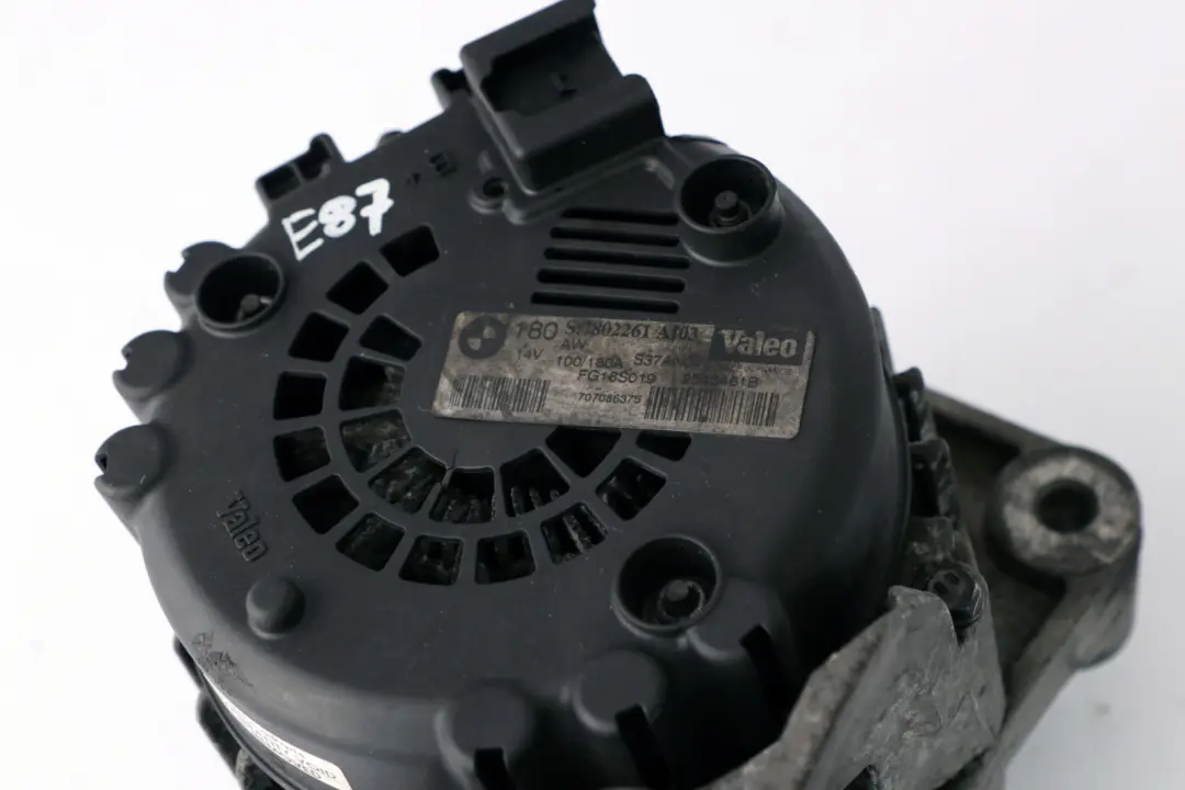 N47 Alternator Generator 180A für BMW E81 E82 E90 E91 mit Teilenummer 7802261 BMW E81 E82 E90 E91 N47 Alternator Generator 180A - SKU 7802261-1 - Teilenummer 7802261