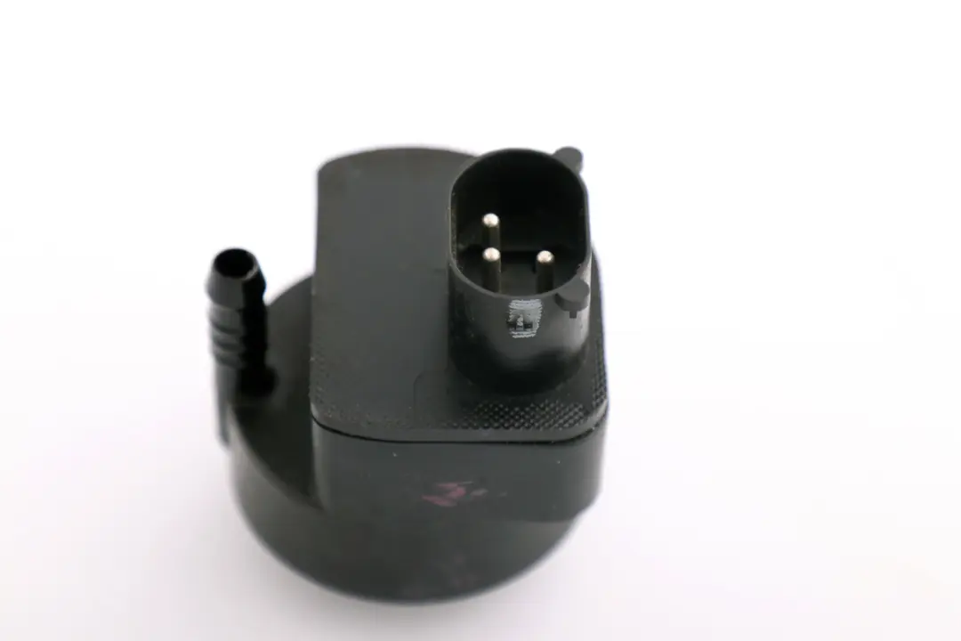 BMW E90 E91 M47N2 E92 E93 M57N2 Carburante Con Riscaldamento 3 Pin 8509766 - SKU 7802939 - Numero di parte 7802939