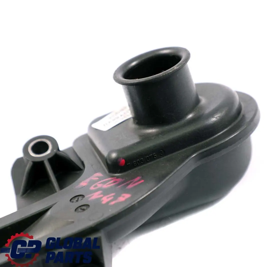 N47 Tubo di Aspirazione con Guarnizione per BMW E60 E61 LCI 520d con numero di parte 7803075 BMW E60 E61 LCI 520d N47 Tubo di Aspirazione con Guarnizione - SKU 7803075 - Numero di parte 7803075