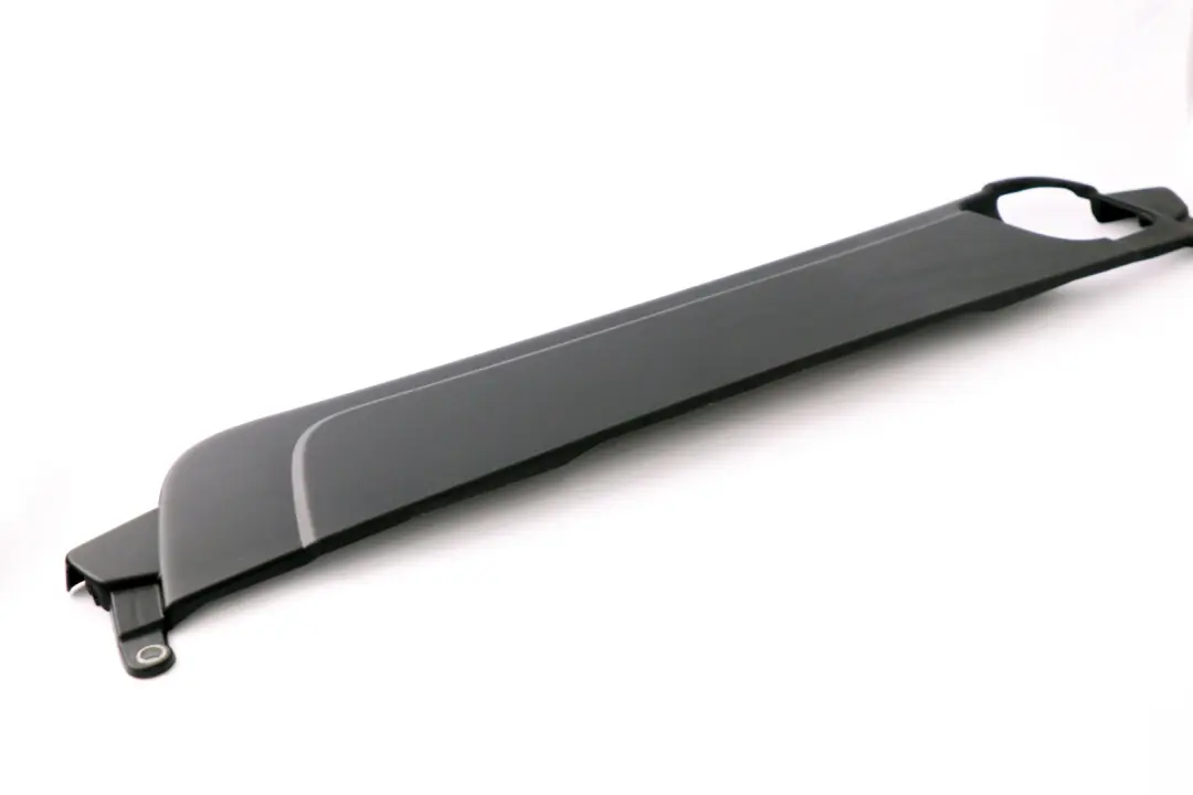 N47 Osłona Chłodnicy do BMW E60 E61 LCI o numerze 7803340 BMW E60 E61 LCI N47 Osłona Chłodnicy - SKU 7803340 - Numer Części 7803340