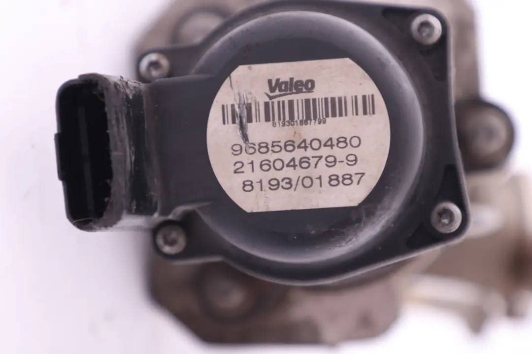 Einlasskrümmer AGR Ventil Cooper D W16 für Mini R55 R56 mit Teilenummer 7804950 Mini R55 R56 Einlasskrümmer AGR Ventil Cooper D W16 - SKU 7804950 - Teilenummer 7804950