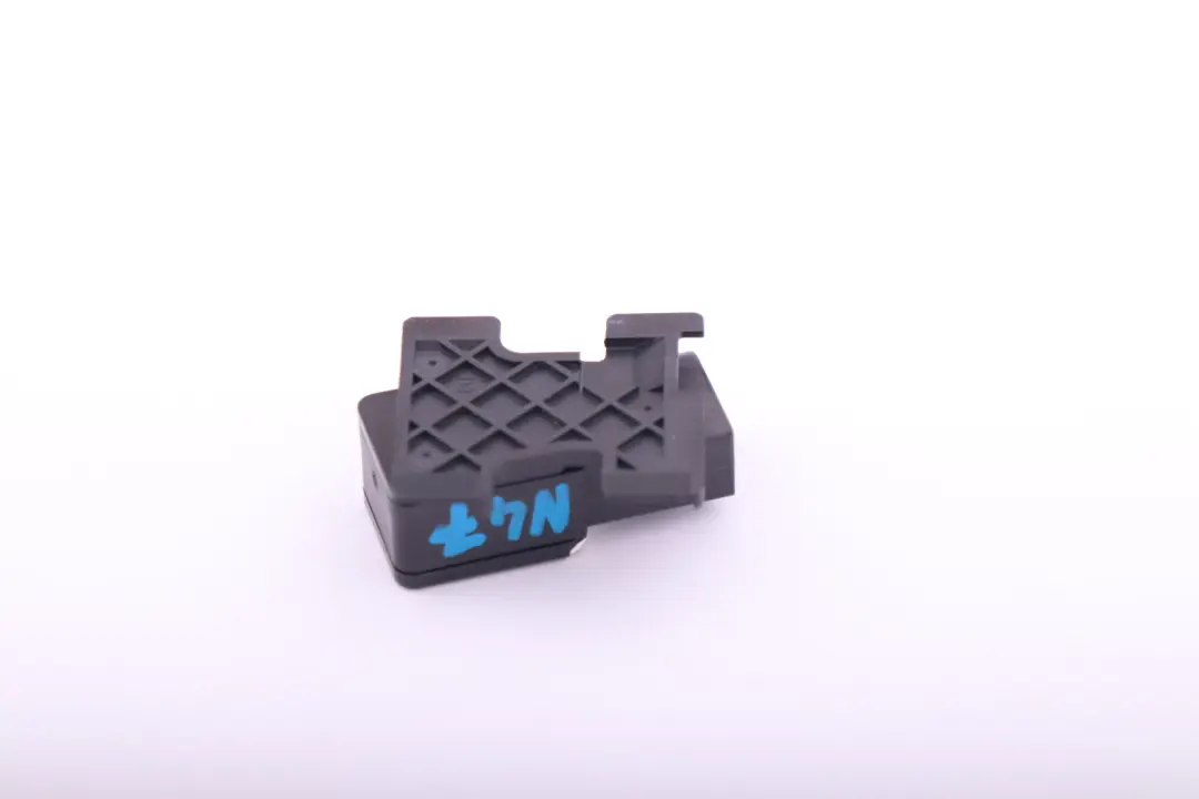 N47 Capteur Pression 1362 pour BMW 5 Serie E60N E81 E87N E90 E91 à propos du numéro de pièce 7805152 BMW 5 Serie E60N E81 E87N E90 E91 N47 Capteur Pression 1362 - SKU 7805152 - Numéro de pièce 7805152