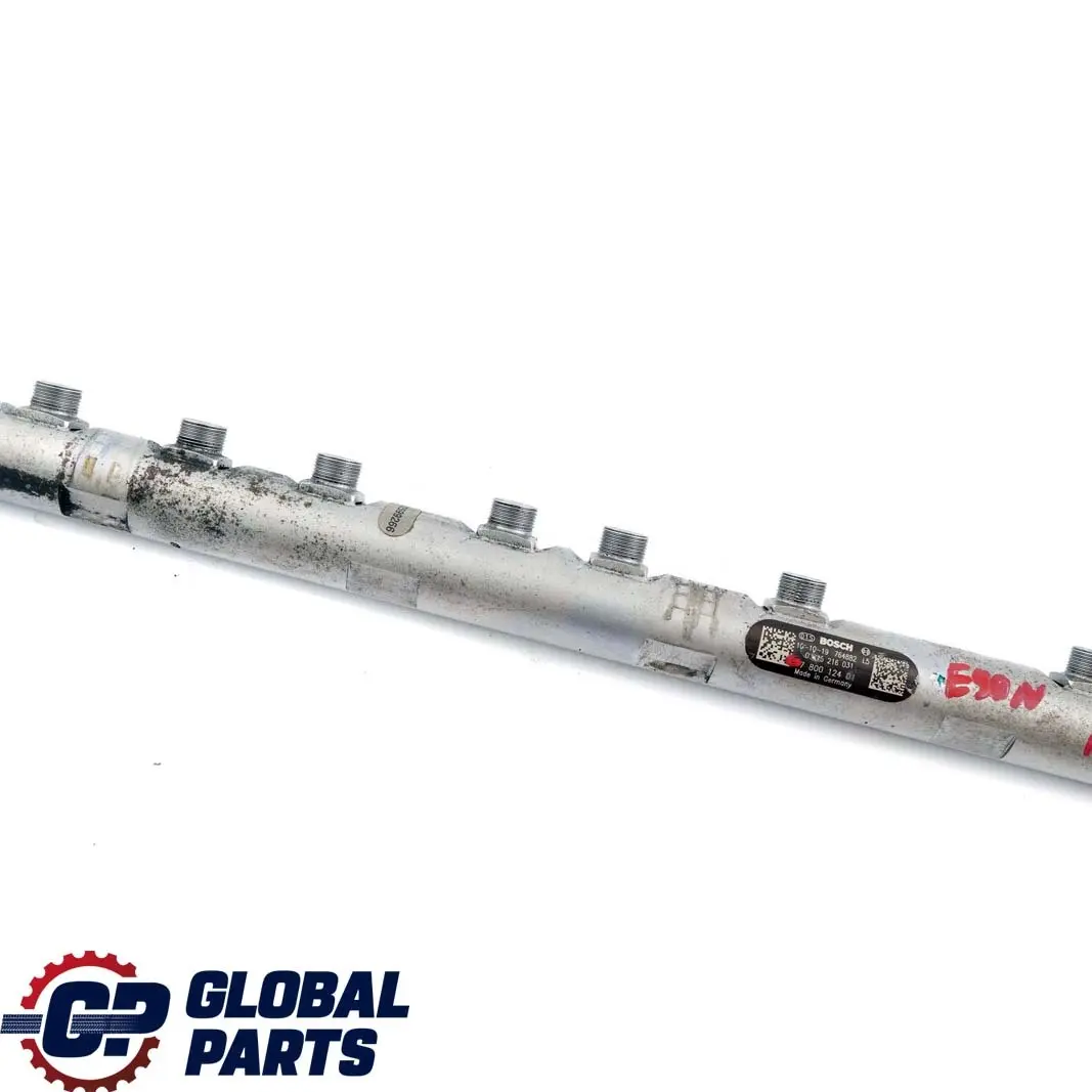 N57 Alta presión Rail Combustible Diesel 7800124 para BMW E90 E91 E92 LCI F30 F10 F01 con número de pieza 7805423 BMW E90 E91 E92 LCI F30 F10 F01 N57 Alta presión Rail Combustible Diesel 7800124 - SKU 7805423 - Número de pieza 7805423