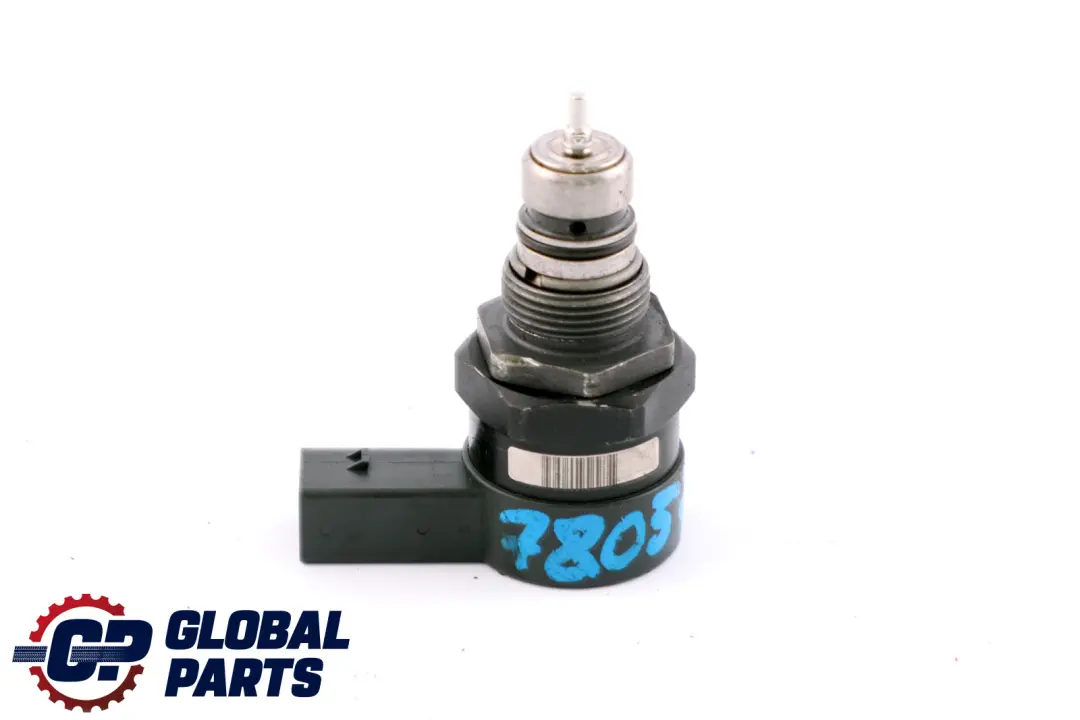 Sensor Regulador Presion Rail Combustible para BMW E81 E83 E90 F20 F30 con número de pieza 7805734 BMW E81 E83 E90 F20 F30 Sensor Regulador Presion Rail Combustible - SKU 7805734 - Número de pieza 7805734