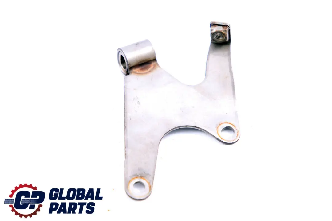 N57 Wspornik Katalizatora do BMW E90 E91 E92 o numerze 7805775 BMW E90 E91 E92 N57 Wspornik Katalizatora - SKU 7805775 - Numer Części 7805775