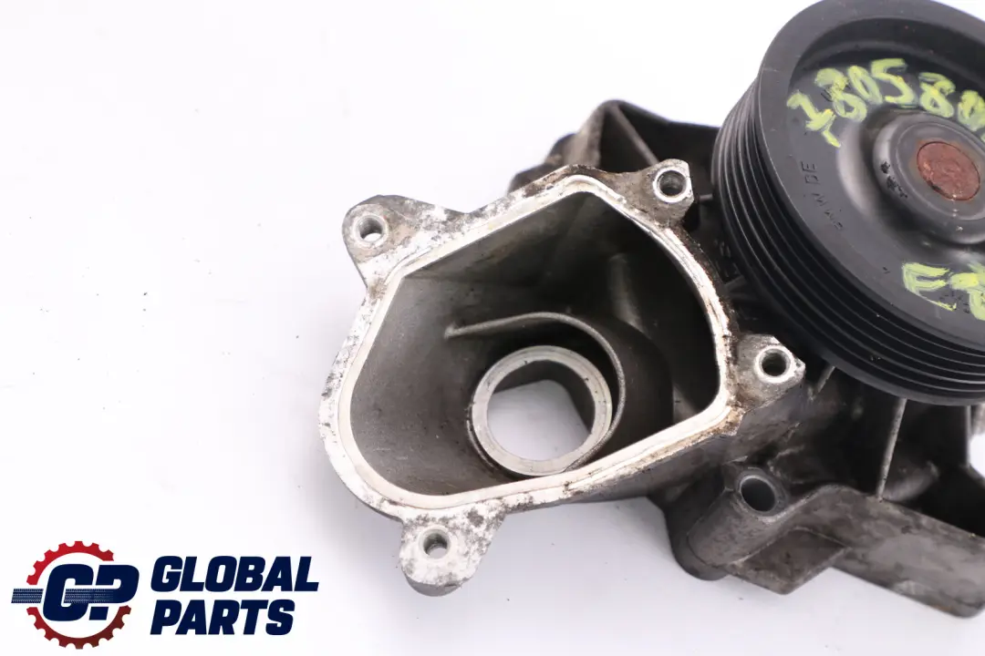 Pompe Eau Refroidissement BMW E46 E60 E61 E61N E87 E90 E91  - SKU 7805808 - Numéro de pièce 11517790471