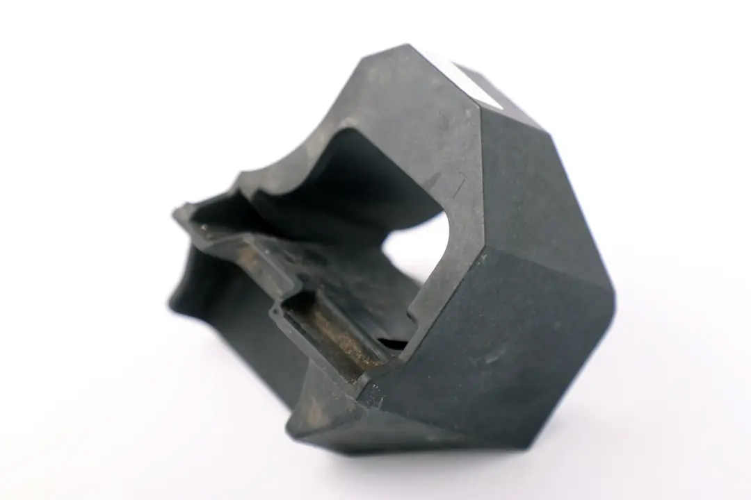 BMW 1 3 Series E81 E82E E87 E87N E88 E92 E92N E93 Lower Cooler Bracket - SKU 7807185 - Part number 7807185