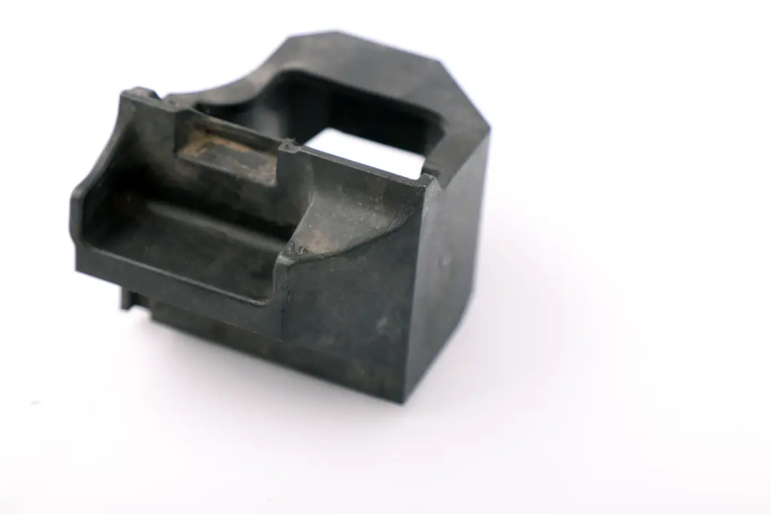 BMW E81 E82E E87 E87N E88 E92 E92N E93 Supporto Radiatore Sotto - SKU 7807185 - Numero di parte 7807185