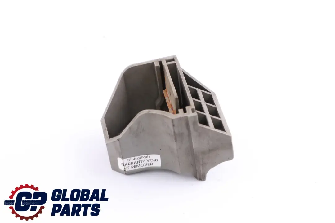 BMW 1 3 er E81 E82 E87 E88 E92 E93 Halter Kühler Unten - SKU 7807186 - Teilenummer 7807186