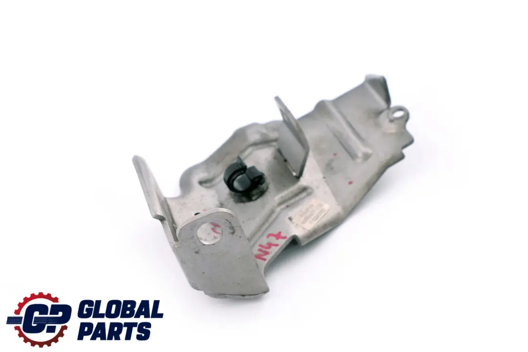 Protection Plate Fuel Return Pipe Diesel N47 to BMW 5 Series E60 E61 LCI with Part number 7807490 BMW 5 Series E60 E61 LCI Protection Plate Fuel Return Pipe Diesel N47 - SKU 7807490 - Part number 7807490