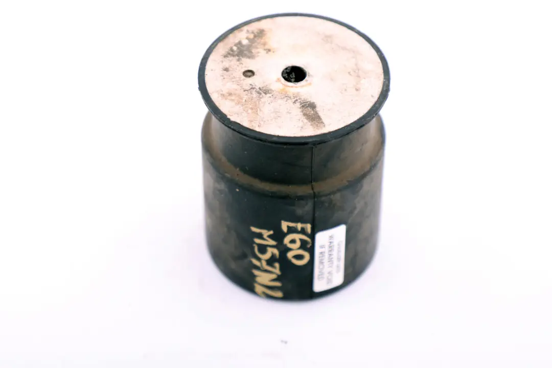 M57N2 Amortiguador Vibraciones Sistema de Escape Trasero 38Hz para BMW E60 E61 con número de pieza 7808104 BMW E60 E61 M57N2 Amortiguador Vibraciones Sistema de Escape Trasero 38Hz - SKU 7808104 - Número de pieza 7808104