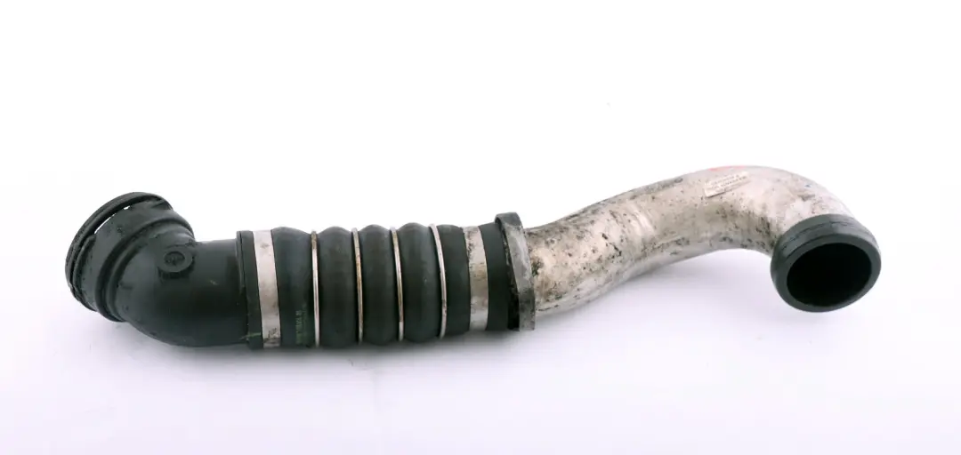 Silnik BMW E60 E61 LCI Przewód Wąż Powietrza Intercoolera do o numerze 7808414 Silnik BMW E60 E61 LCI Przewód Wąż Powietrza Intercoolera - SKU 7808414 - Numer Części 7808414