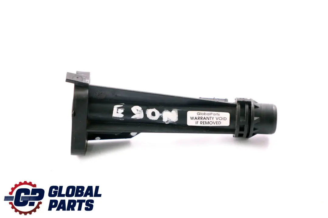 Conector Brida Tubo para BMW E90 E91 E92 LCI F10 F11 con número de pieza 7808571 BMW E90 E91 E92 LCI F10 F11 Conector Brida Tubo - SKU 7808571 - Número de pieza 7808571