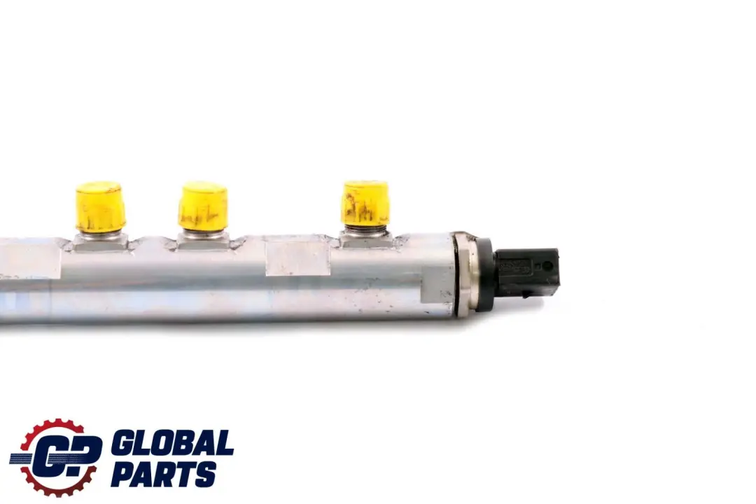 N47 Diesel Fuel Injector Rail to BMW E81 E87 LCI E90 F20 F30 with Part number 7809127 BMW E81 E87 LCI E90 F20 F30 N47 Diesel Fuel Injector Rail - SKU 7809127-1 - Part number 7809127
