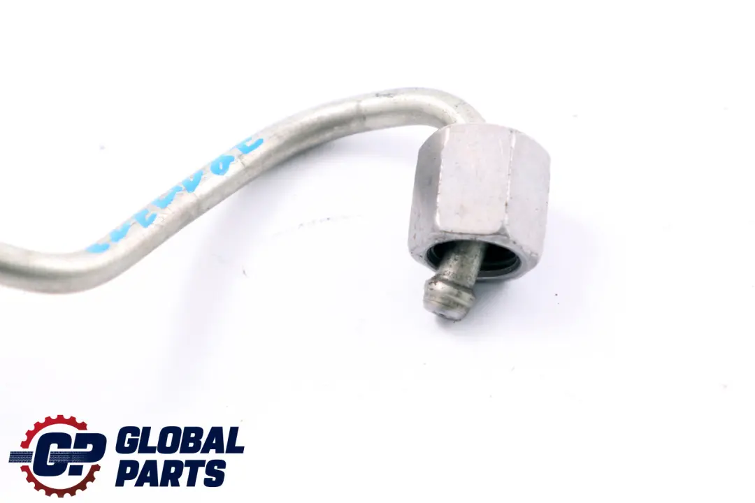 Tubo De presion para BMW F10 F20 F30 E90N con número de pieza 7810713 BMW F10 F20 F30 E90N Tubo De presion - SKU 7810713 - Número de pieza 7810713