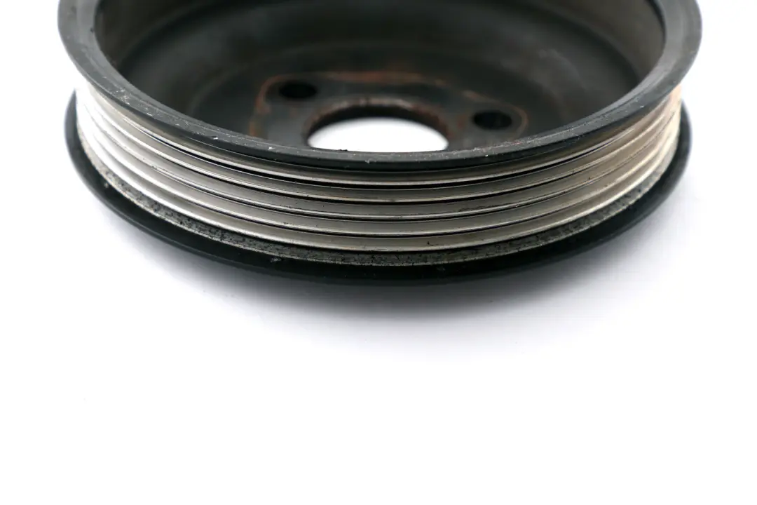 Poulie de pompe de direction assistee BMW 3 Serie E90 E91 E92 E93 LCI - SKU 7810810 - Numéro de pièce 7810810