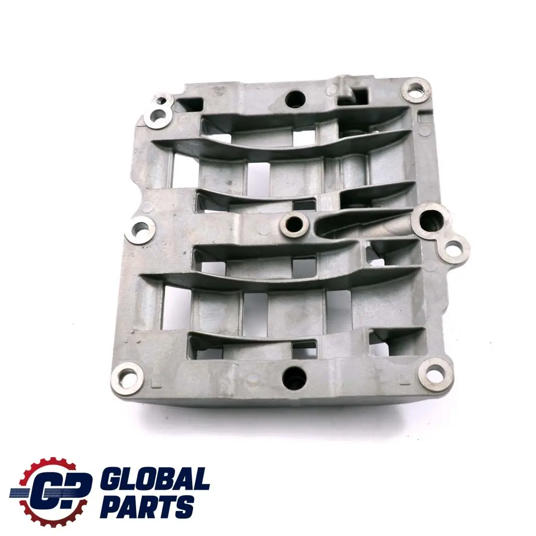 Oil Slump Baffle BMW F10 F20 F21 F30 F31 N47N Diesel Unit Engine to with Part number 7810823 Oil Slump Baffle BMW F10 F20 F21 F30 F31 N47N Diesel Unit Engine - SKU 7810823 - Part number 7810823